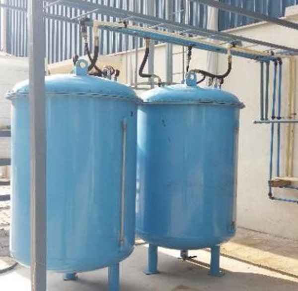 Die Coat Storage Tank